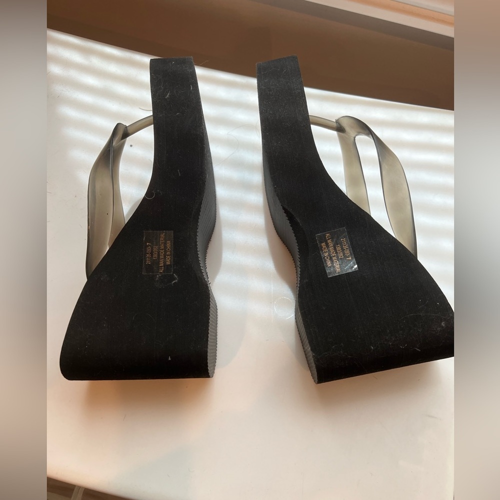 Wedge heel